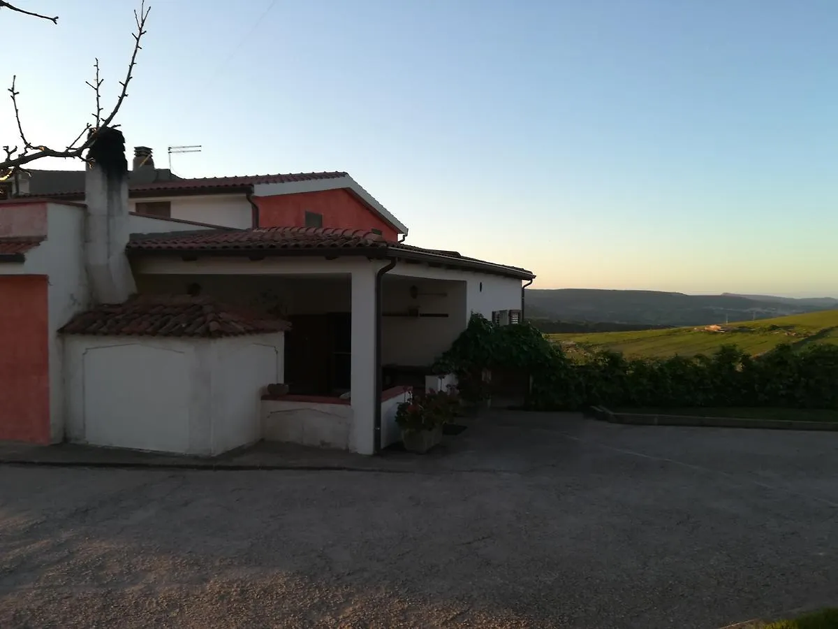 Bed And Breakfast Sas Damas Chiaramonti Bed & Breakfast